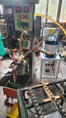 자동 급송 장치 자동 핵심 스폿 용접