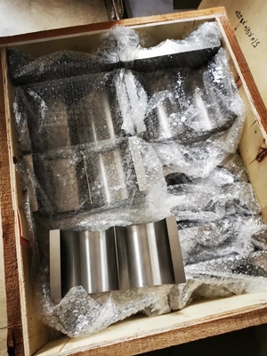플라스틱 추출 기계 배럴과 나사 결합 공동 회전 Bimetallic 병렬 쌍 나사 배럴